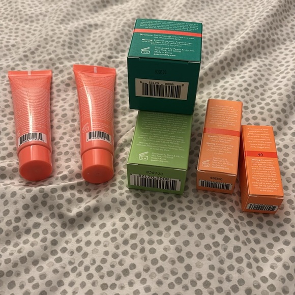 Peach & Lily Bundle Set of 6 Travel Size Items 🍑 - Picture 3 of 4